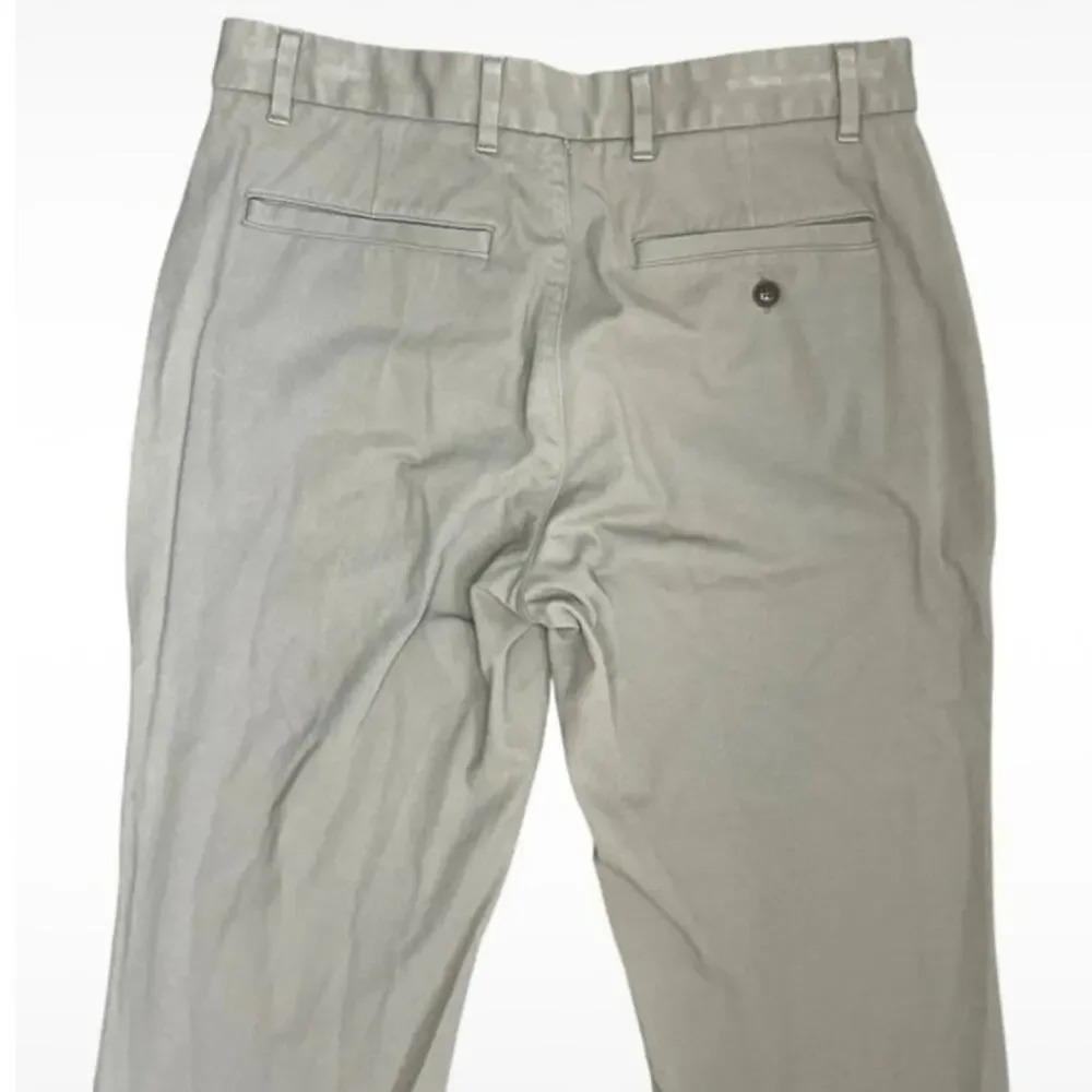 Everlane uniform slim fit khaki chinos trouser pants workwear professional 31x30